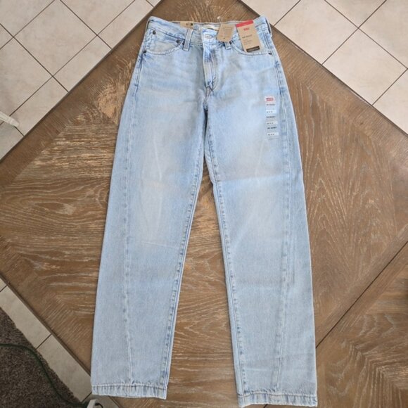 Levi’s ’94 Baggy Jeans Light Wash Size 25 x 31 High Rise Straight Leg NWT - Picture 6 of 6